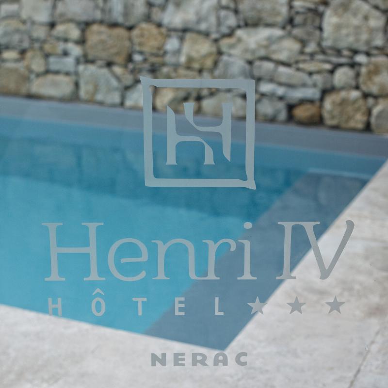 Hotel Henri IV Нерак Экстерьер фото